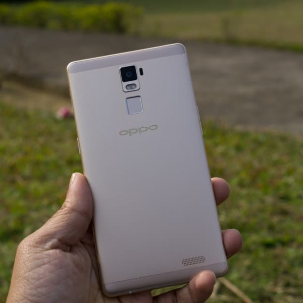 Oppo R7 Plus – Great Camera and Battery Life – Review